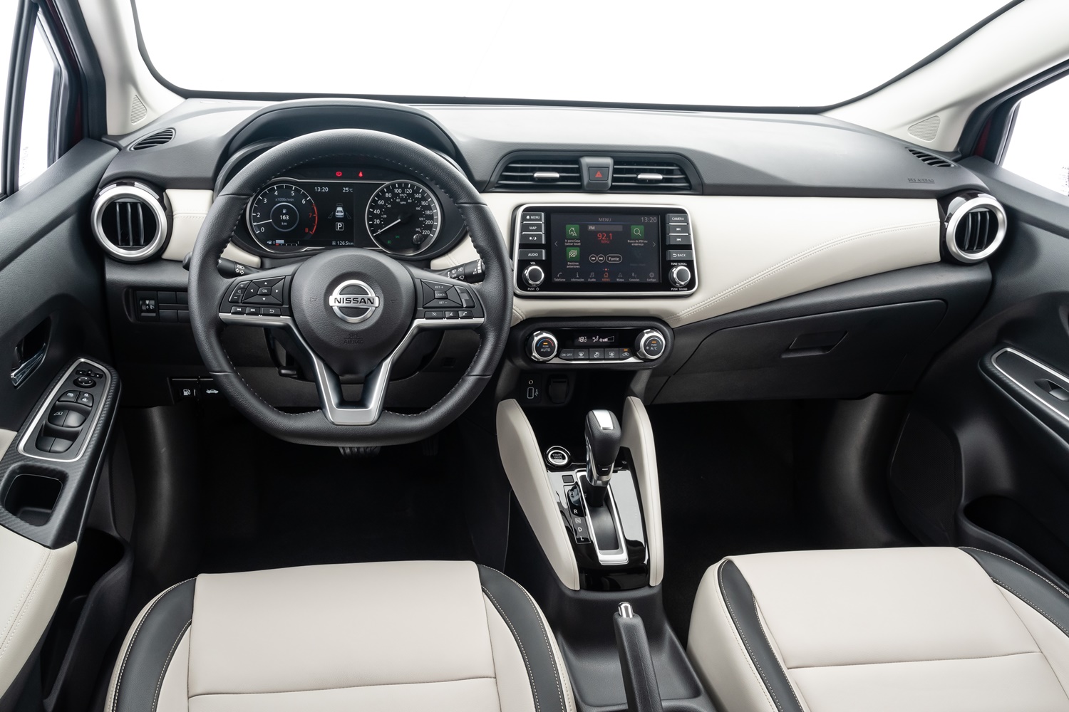 Nissan Versa (43)