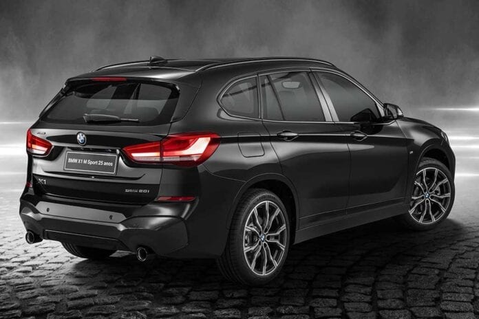 Bmw X1 25 Anos Traseira
