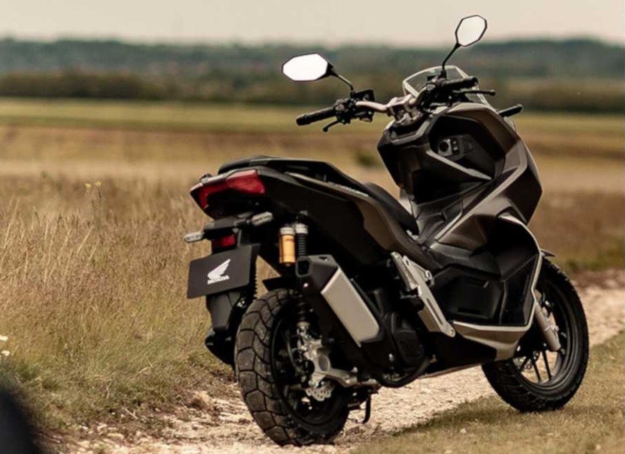 Thumbnail 2. Honda Adv 150