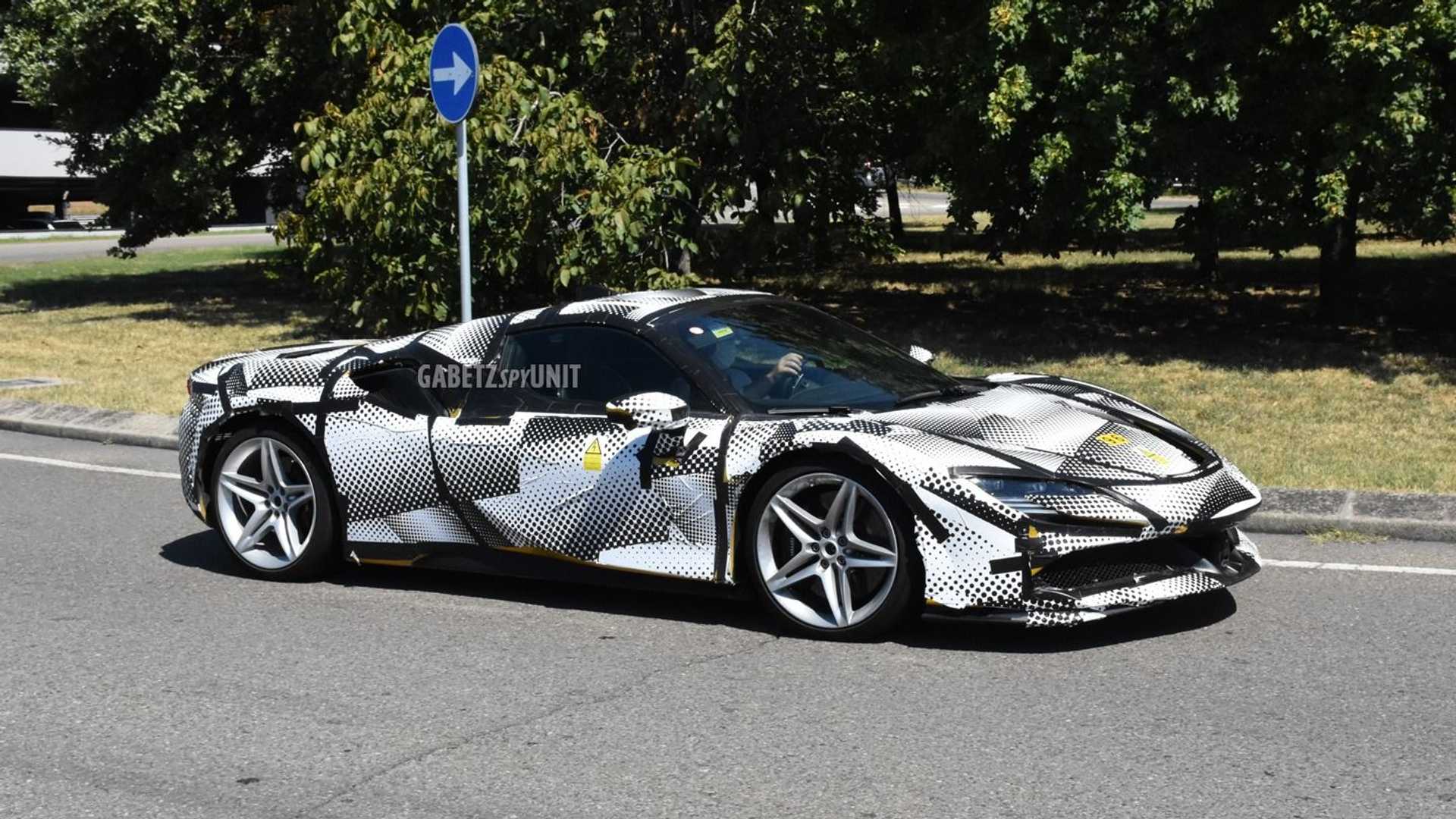 Ferrari Sf90 Stradale Spider Spy Photo (2)