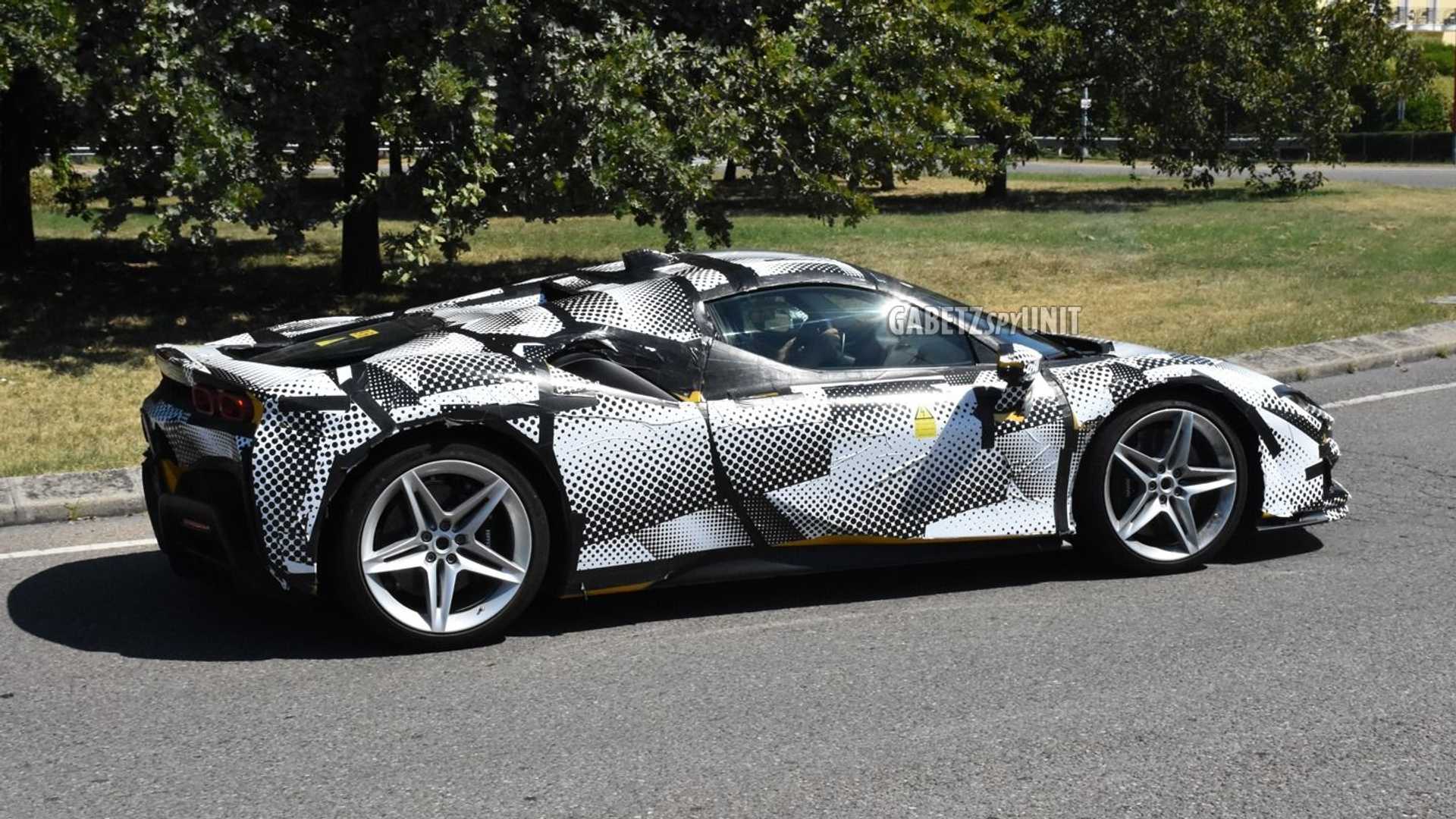 Ferrari Sf90 Stradale Spider Spy Photo