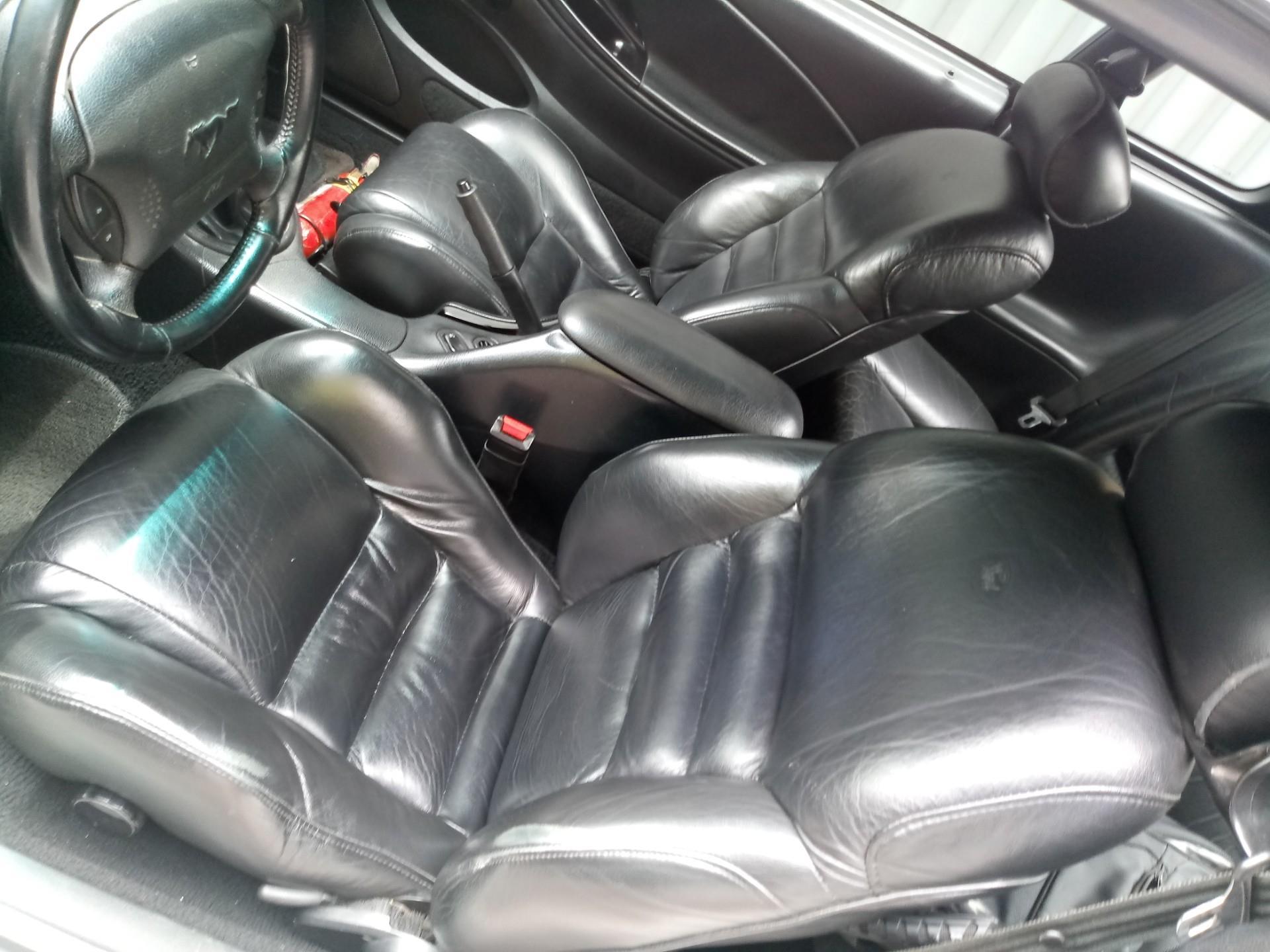 Ford Mustang 5.0 Gt Coupe V8 Gasolina 2p Manual Wmimagem1109258712