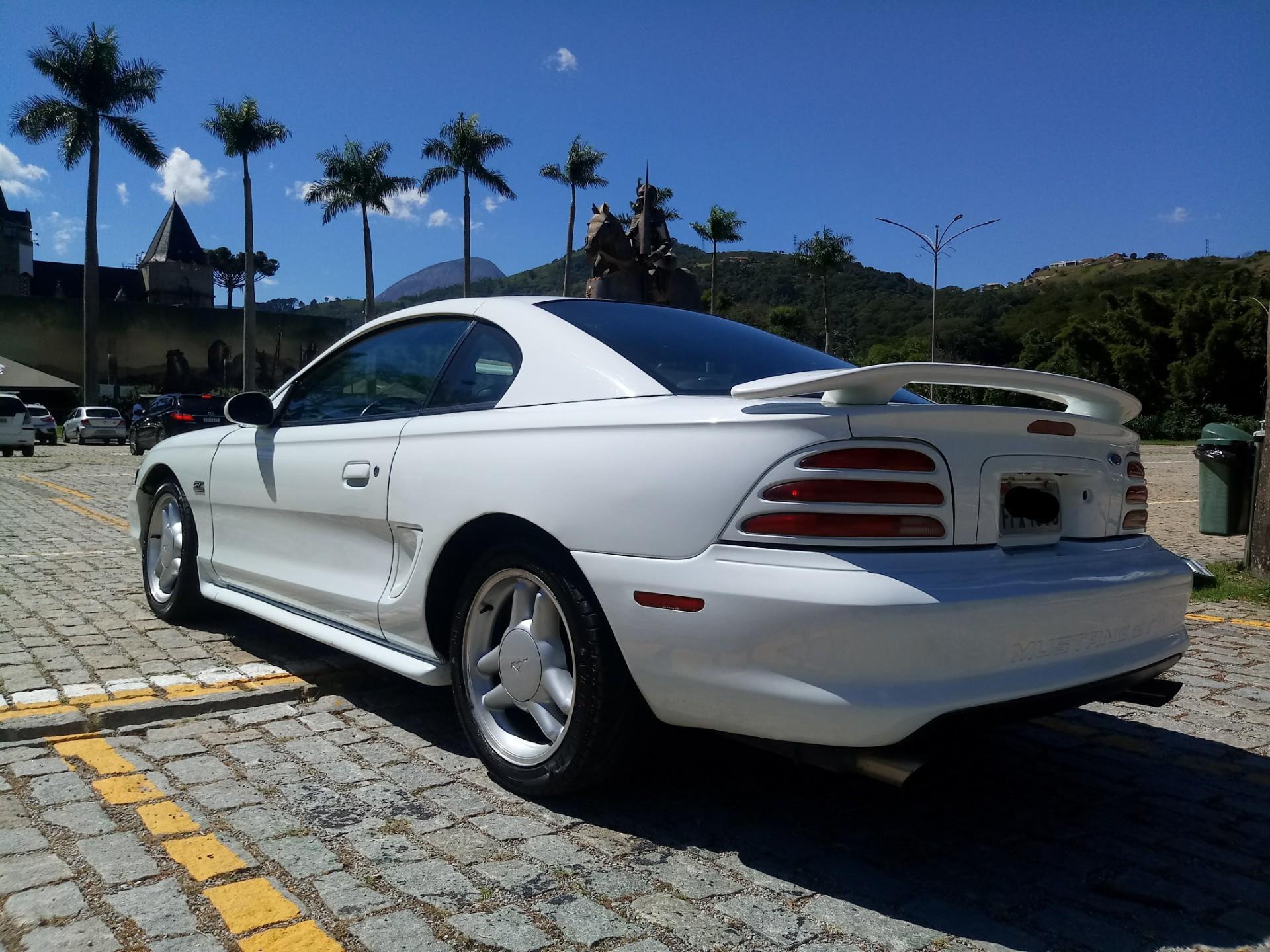 Ford Mustang 5.0 Gt Coupe V8 Gasolina 2p Manual Wmimagem1105540142