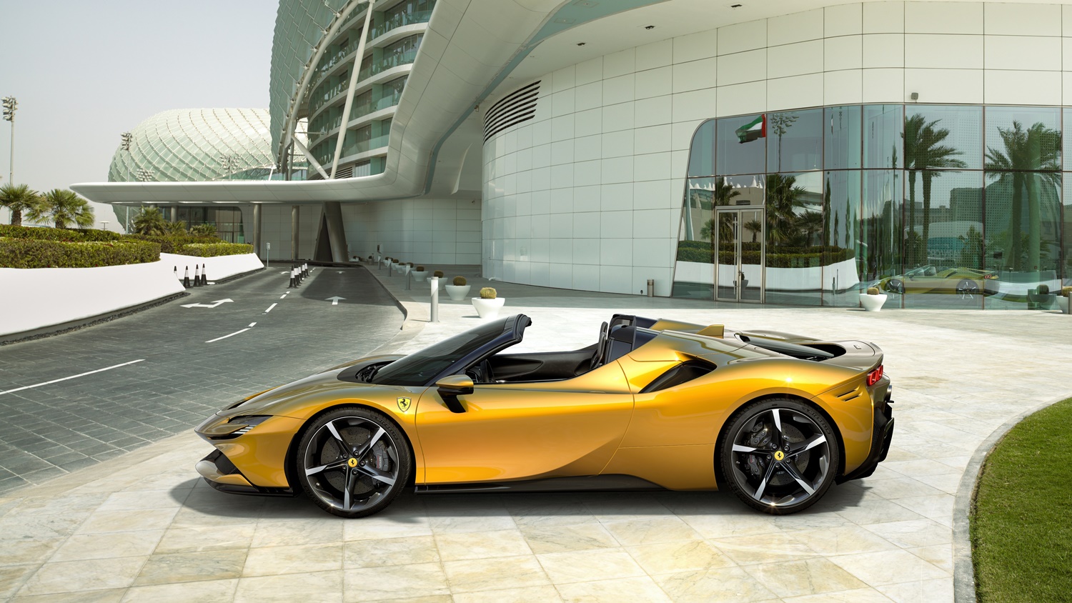 Ferrari Sf90 Spider (2)