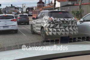 Flagra Do Novo Nissan Kicks Reestilizado Carros Camuflados (1)