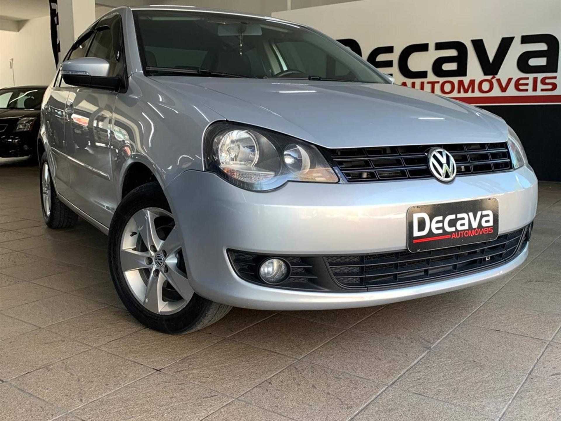 Volkswagen Polo Sedan 1.6 Mi 8v Flex 4p Manual Wmimagem22093593479
