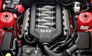 Ford Coyote Engine 04