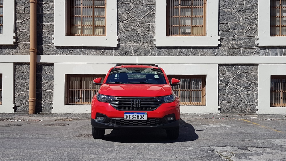 Fiat Strada Freedom Cabine Plus 1 (3)