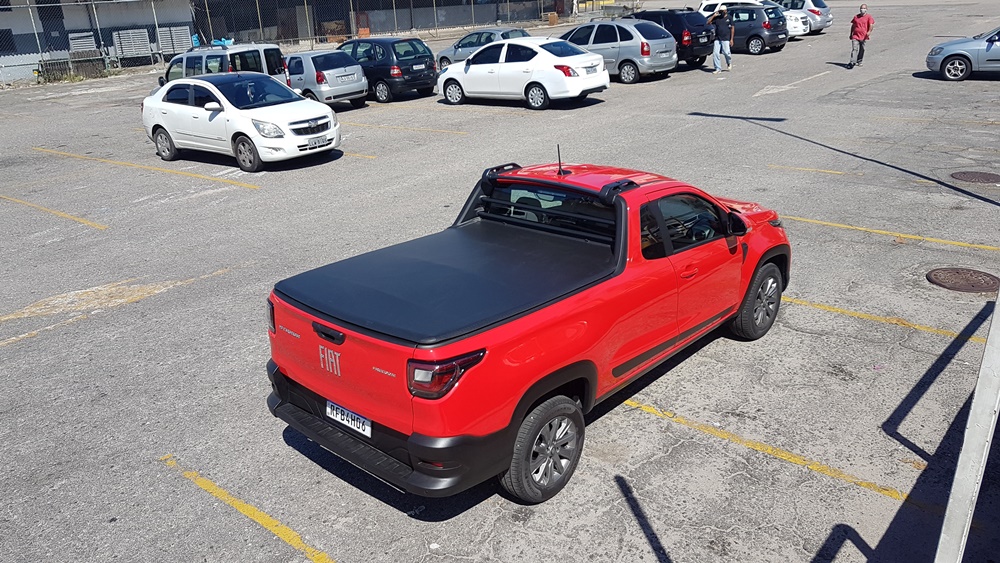 Fiat Strada Freedom Cabine Plus 1 (54)