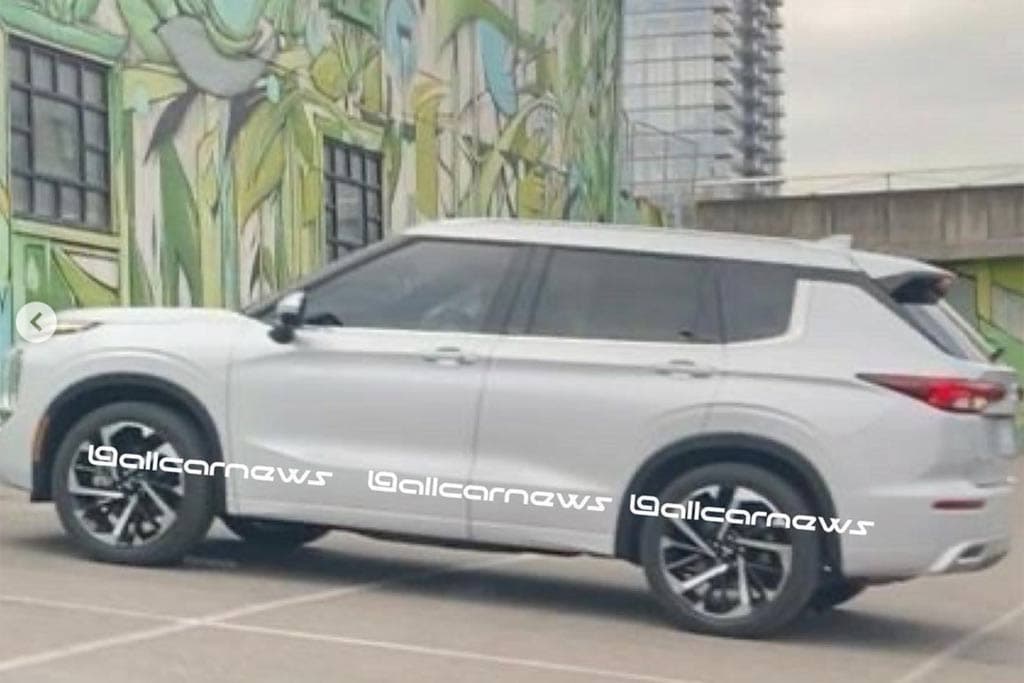Flagra do novo Mitsubishi Outlander 2022