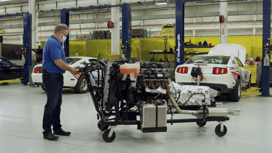 Ford V8 Megazilla Crate Engine 03