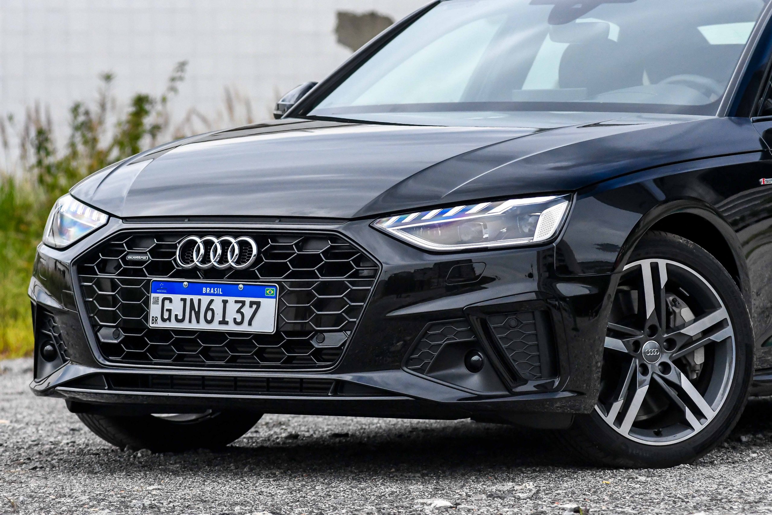 Audi A4 Performance Black 2021 Fechado Na Frente