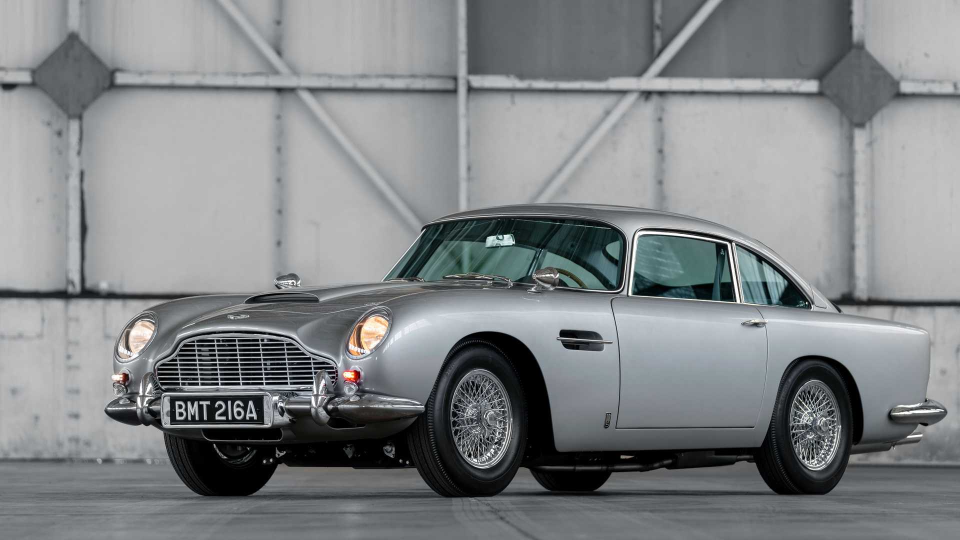 The First Five Aston Martin de 007