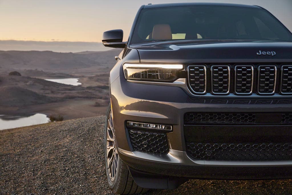 Jeep Grand Cherokee quinta geração 2021