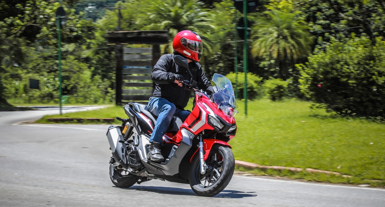 Thumbnail 1. Honda Adv 150 Principal