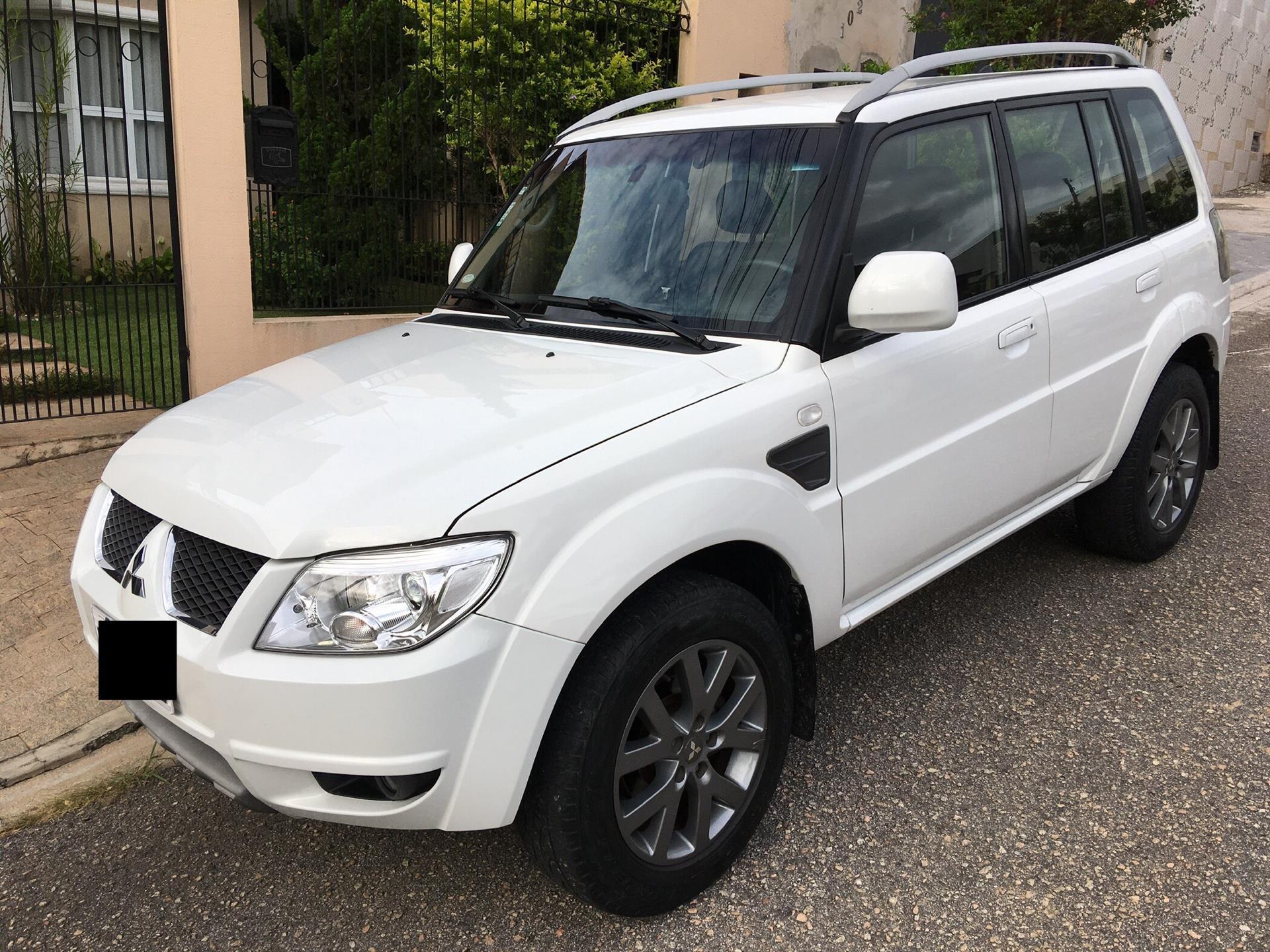 Mitsubishi Pajero Tr4 2.0 4x2 16v 140cv Flex 4p Automatico Wmimagem23182889185
