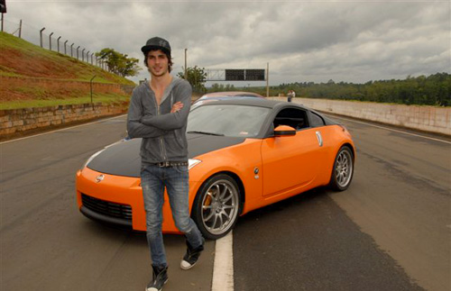 Nissan Fiuk
