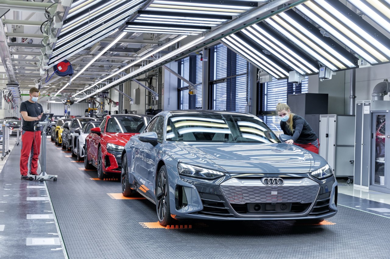 Thumbnail 2022 Audi E Tron Gt 97