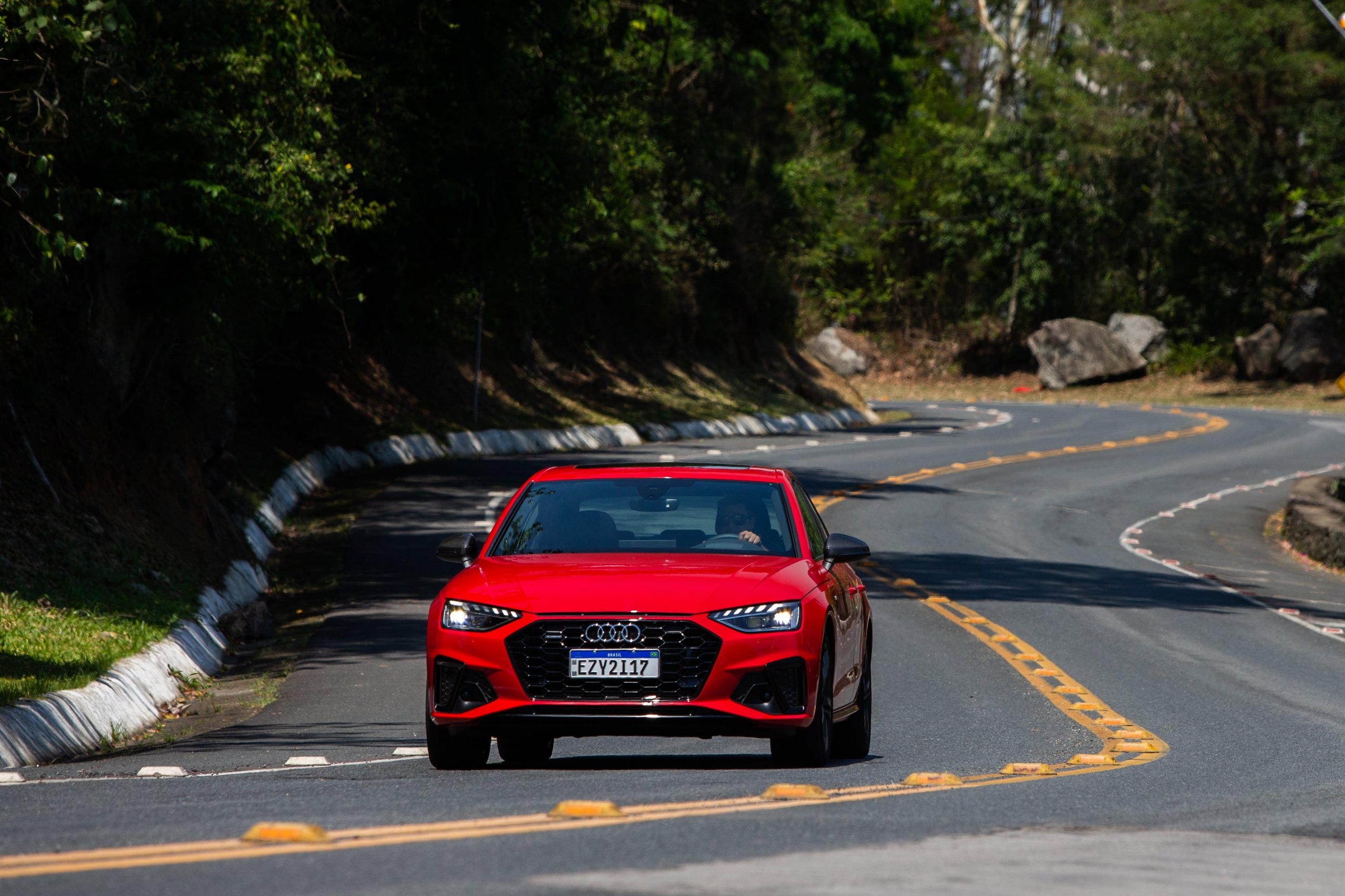 Audi A4 1 Min