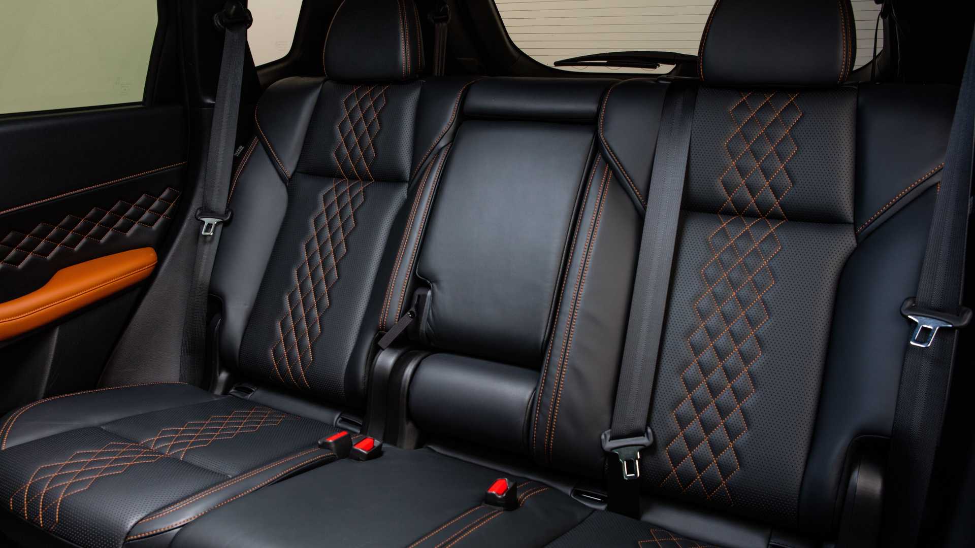 2022 Mitsubishi Outlander Interior (1)