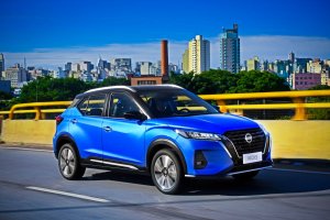 61 Nissan Kicks Exclusive (2)