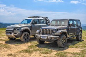 Land Rover Defender x Jeep Wrangler Rubicon