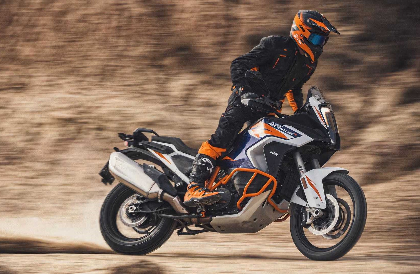 2. Ktm 1.290 Super Adventure R (b)