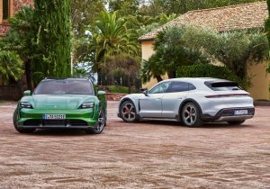 Perua Porsche Taycan Cross Turismo