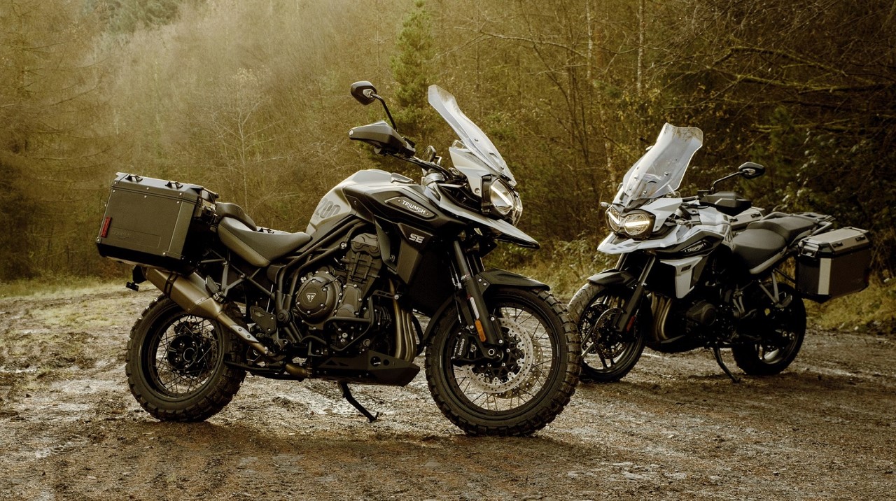 Thumbnail 5. Triumph Alpine E Desert