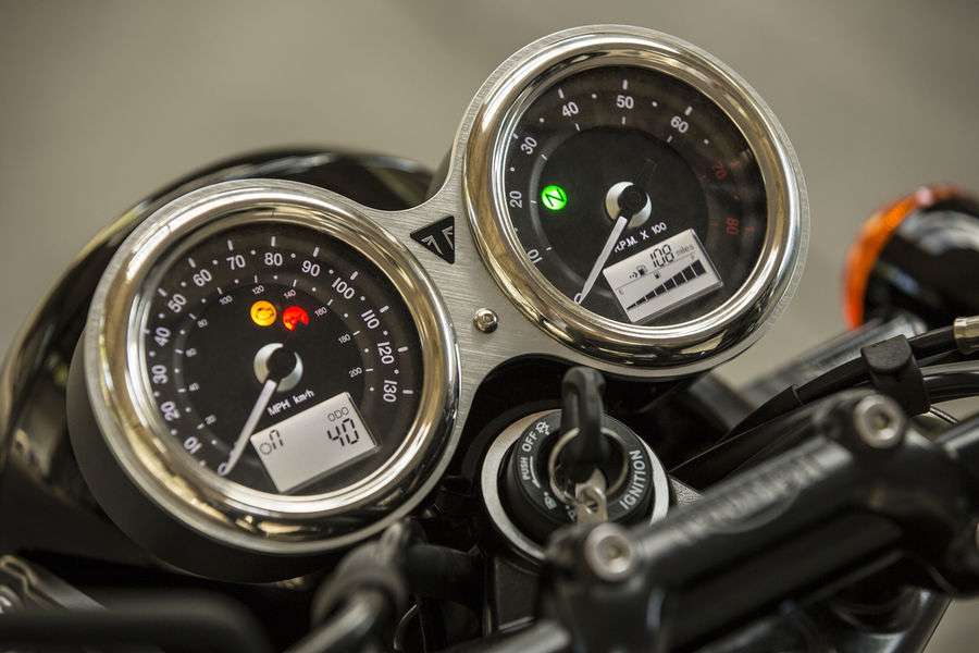 Thumbnail 5. Bonneville T100 2021