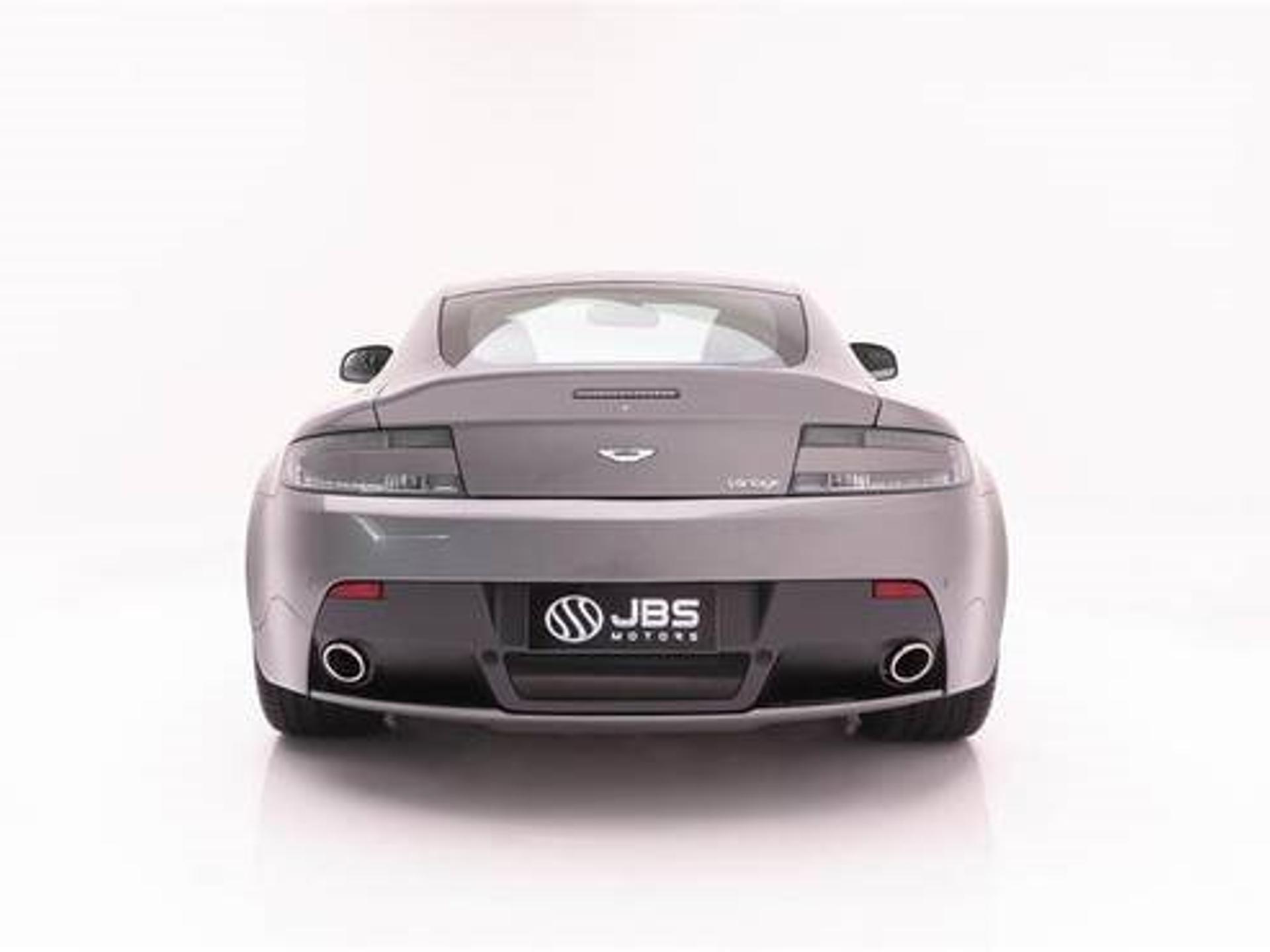 Aston Martin Vantage 4.7 V8 32v Gasolina 2p Automatico Wmimagem12411252290