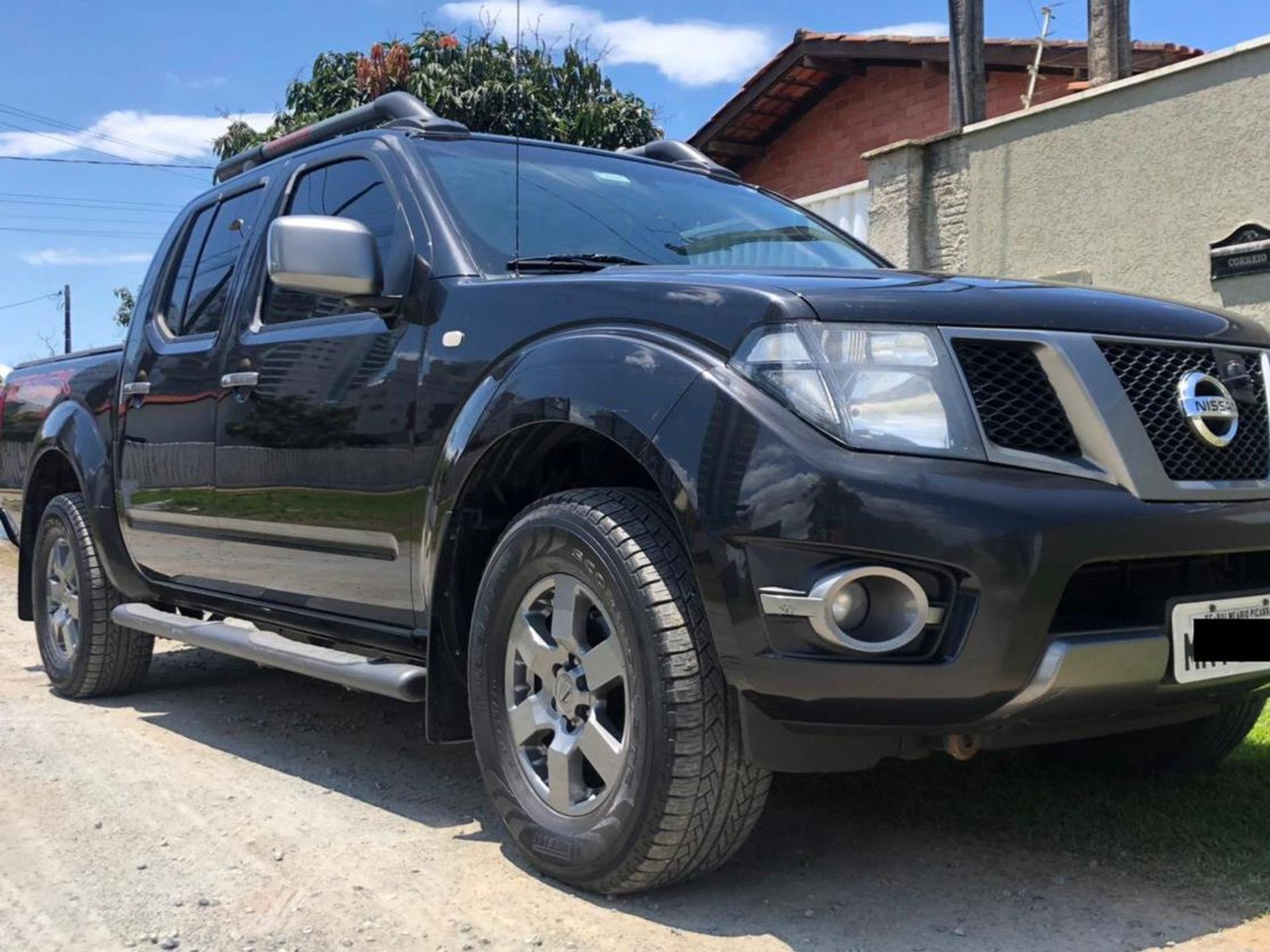 Nissan Frontier 2.5 Sv Attack 4x4 Cd Turbo Eletronic Diesel 4p Manual Wmimagem15470342130