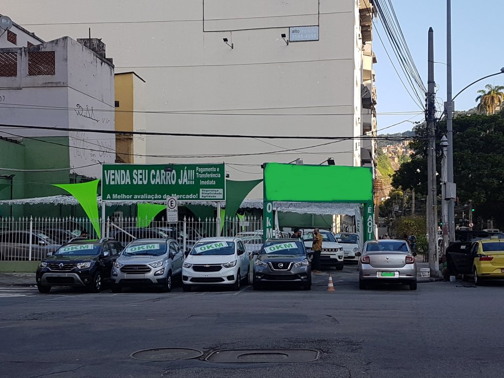 Carro 0 Km Fora Da Concessionária (2)