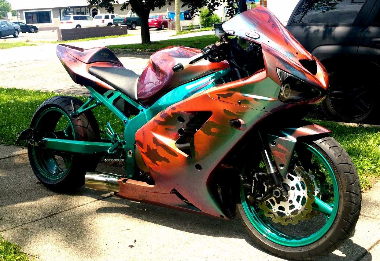 10. Cor Da Moto