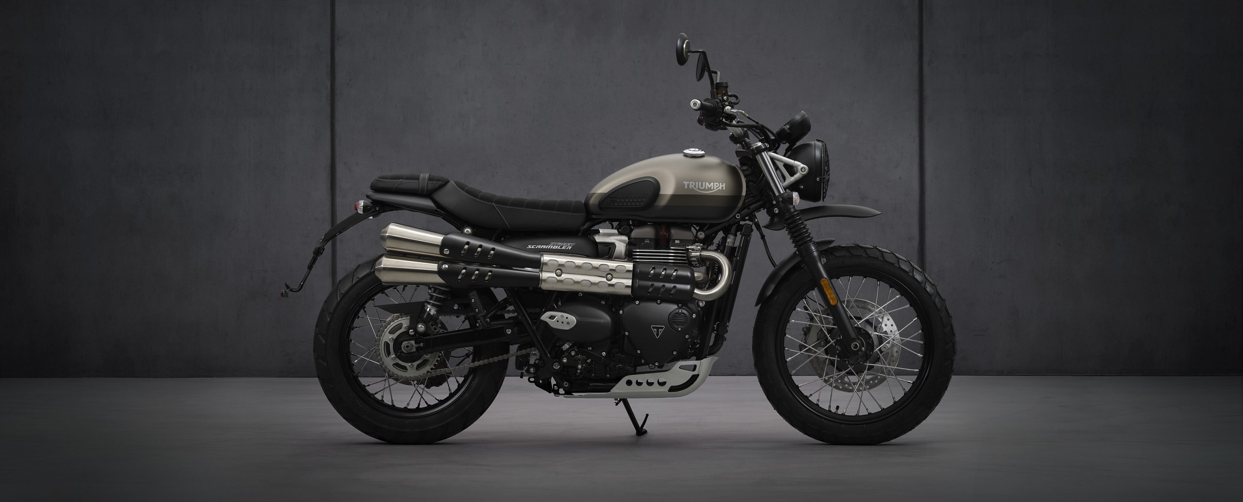 1. Foto Principal Triumph Street Scrambler Sandstorm