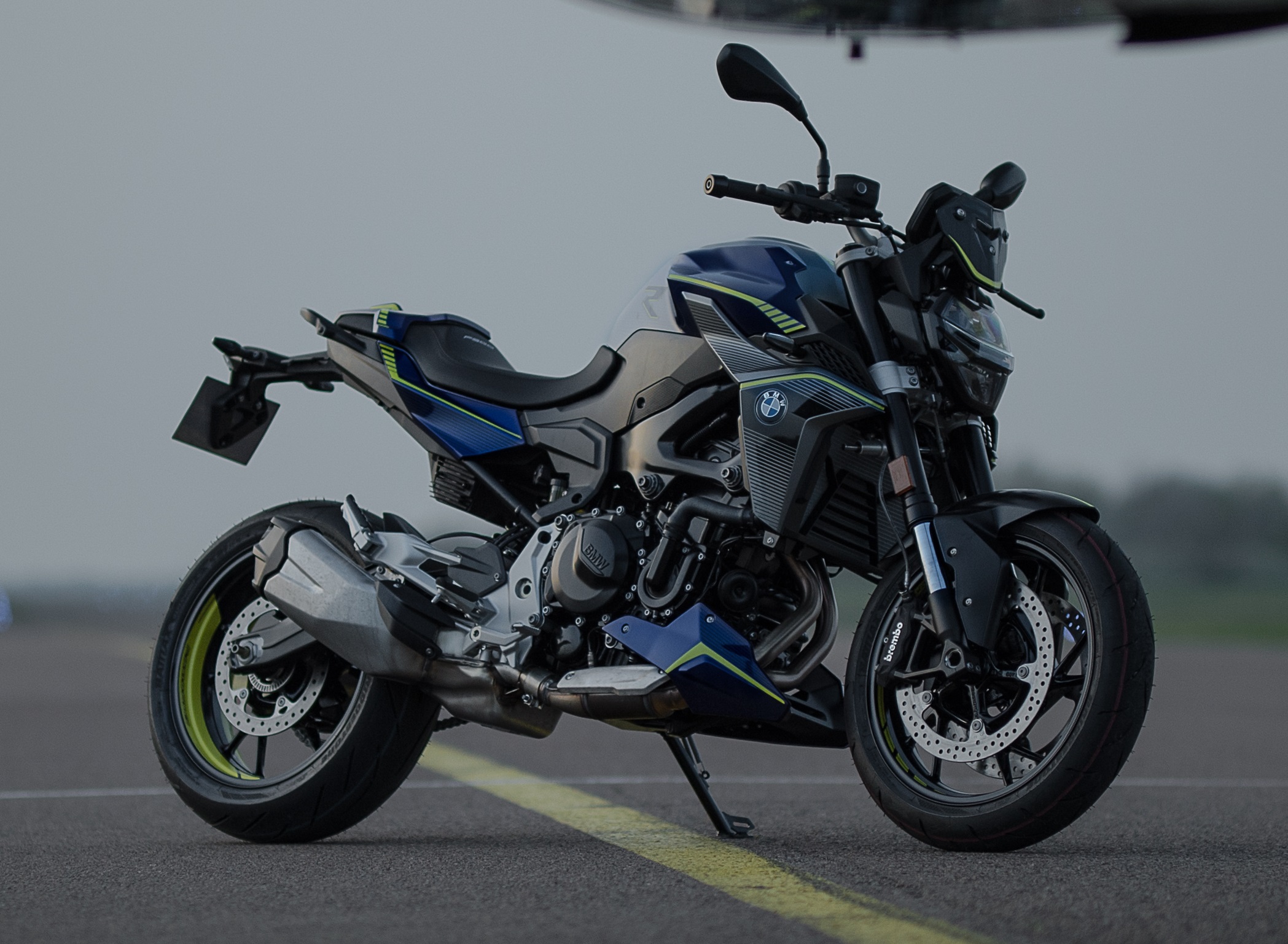 2. Bmw F 900 R