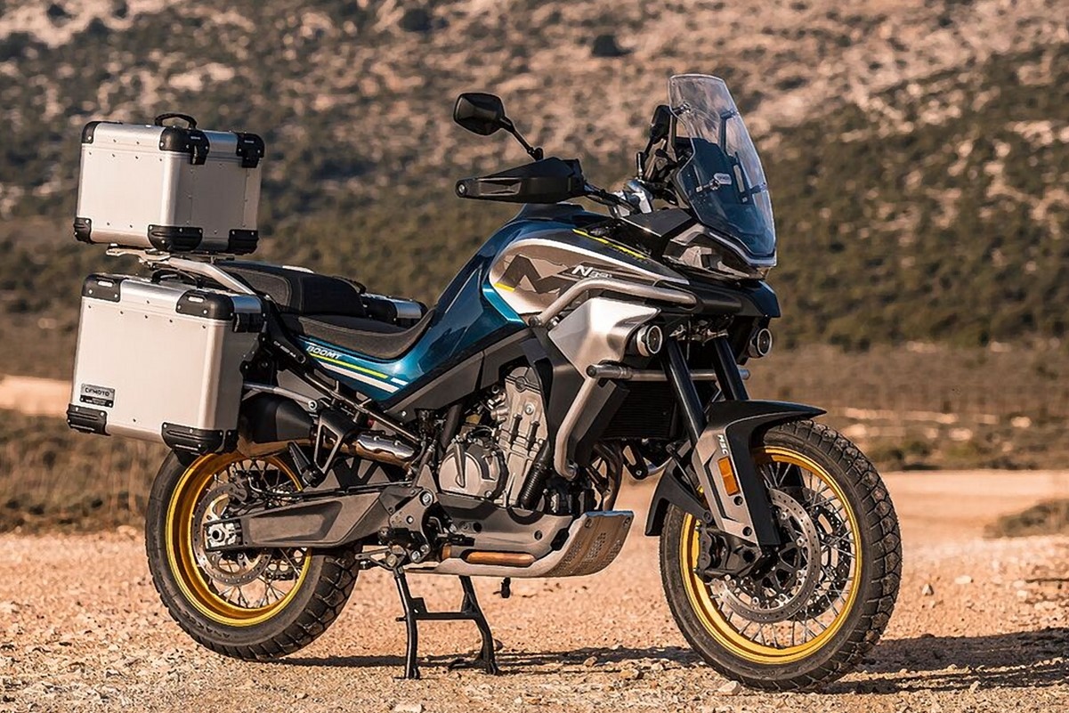 2. Cfmoto 800 Mt