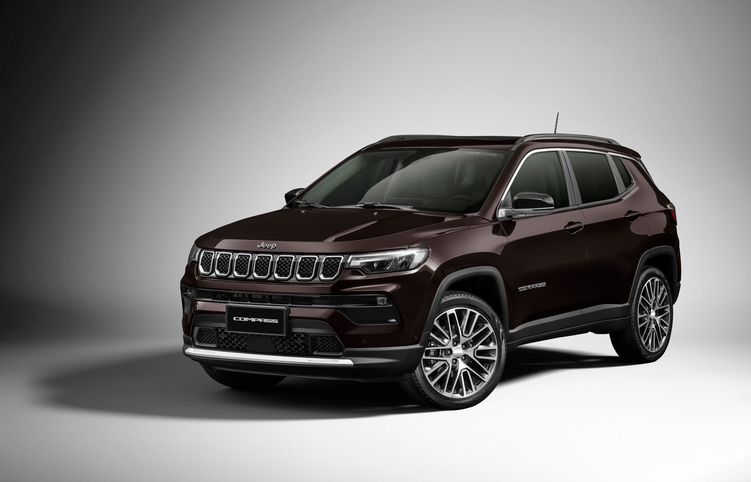 Jeep Compass 2022 Limited (3)