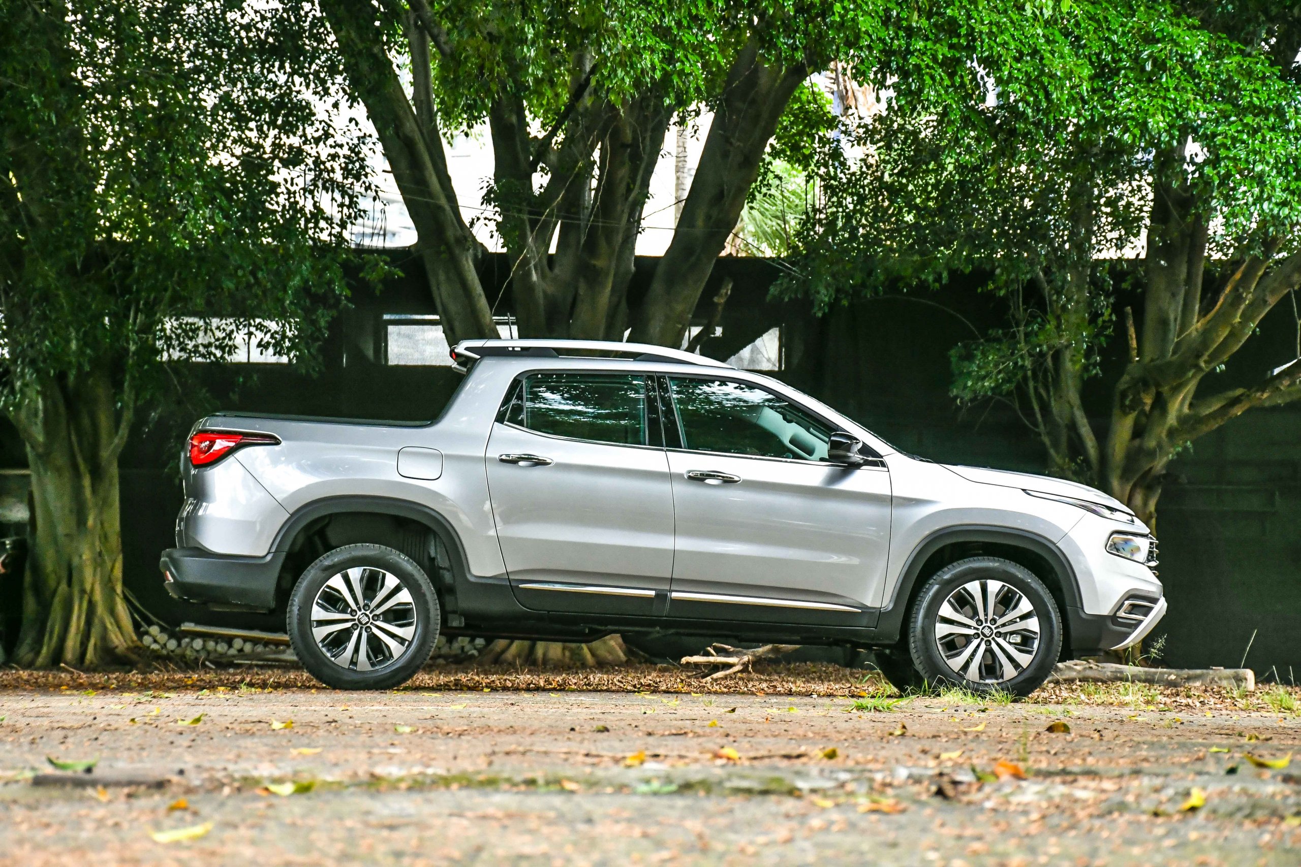 Fiat Toro Volcano Turbo 270 9105