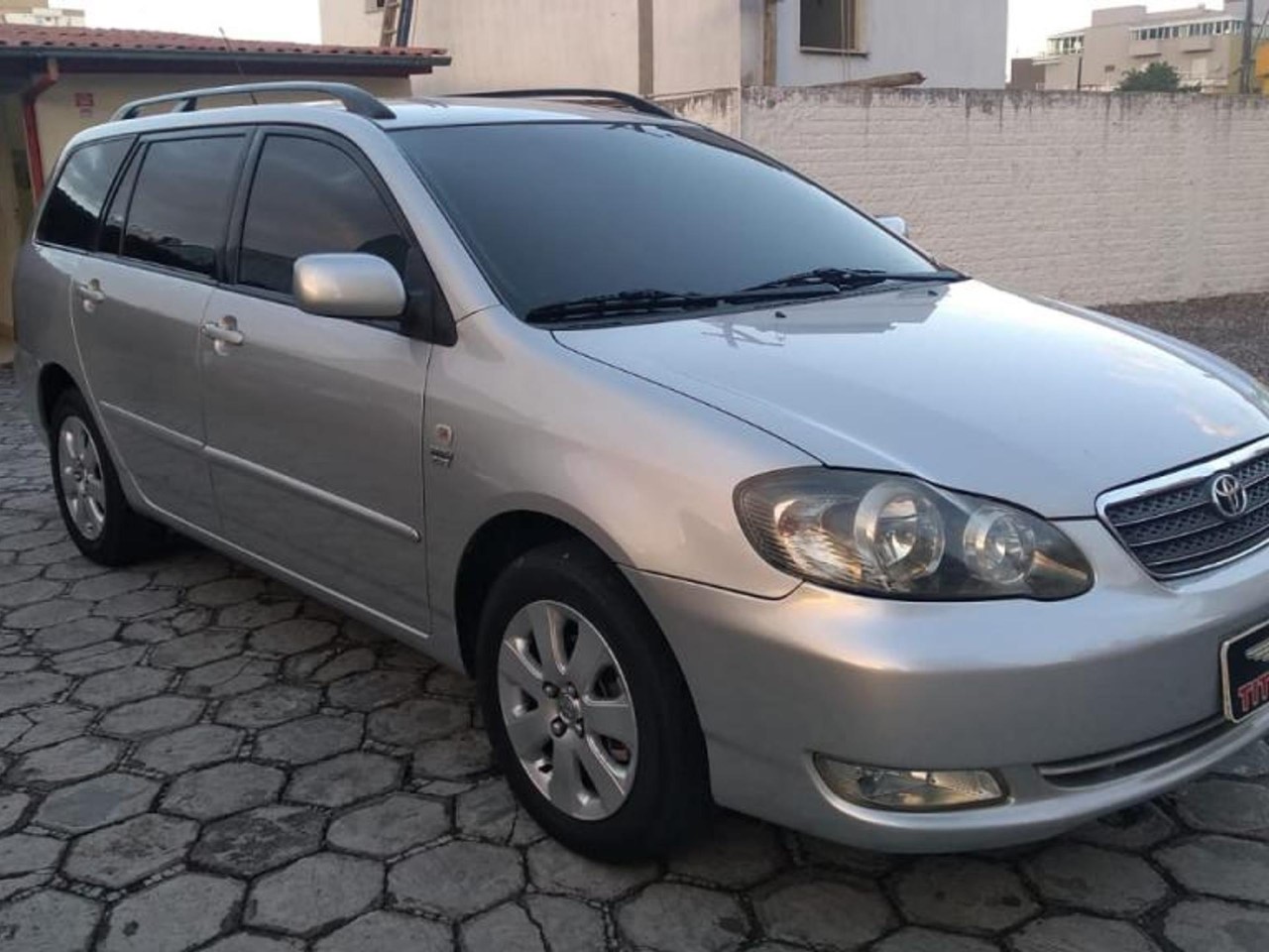 Perua Toyota Fielder