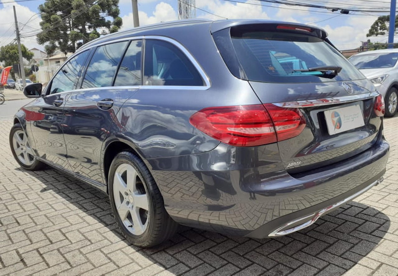 Peruas usadas: Mercedesbenz C 180