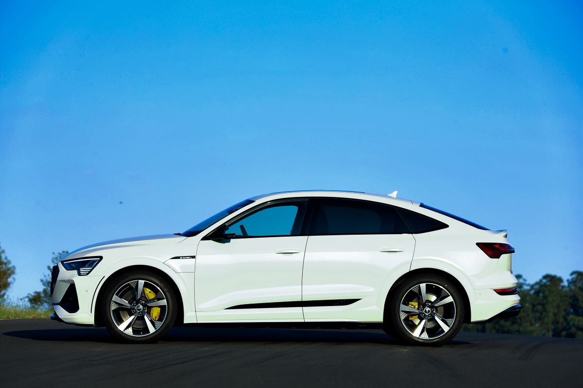 Audi E Tron S Sportbck24 2