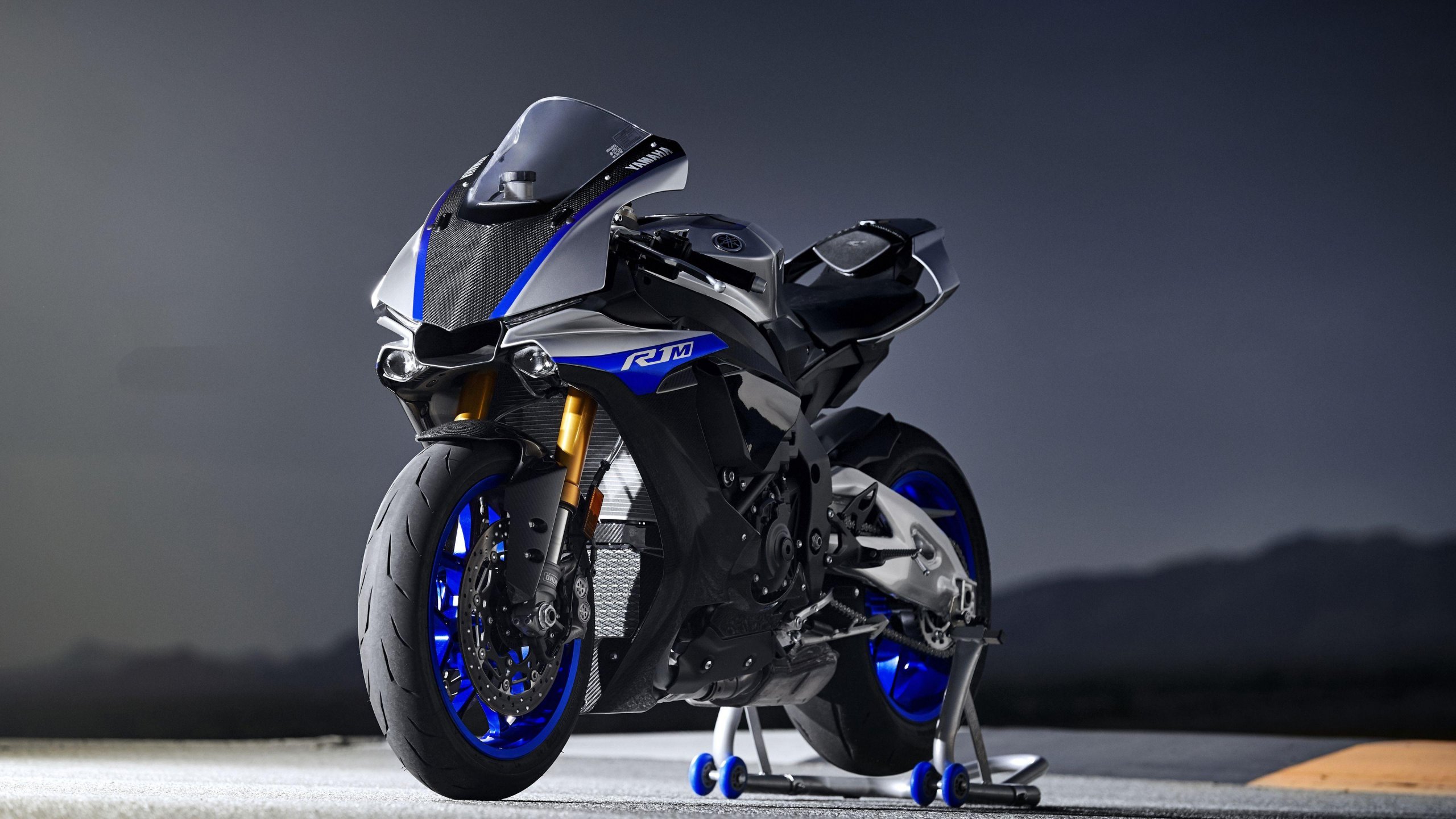 Yamaha Yzf R1
