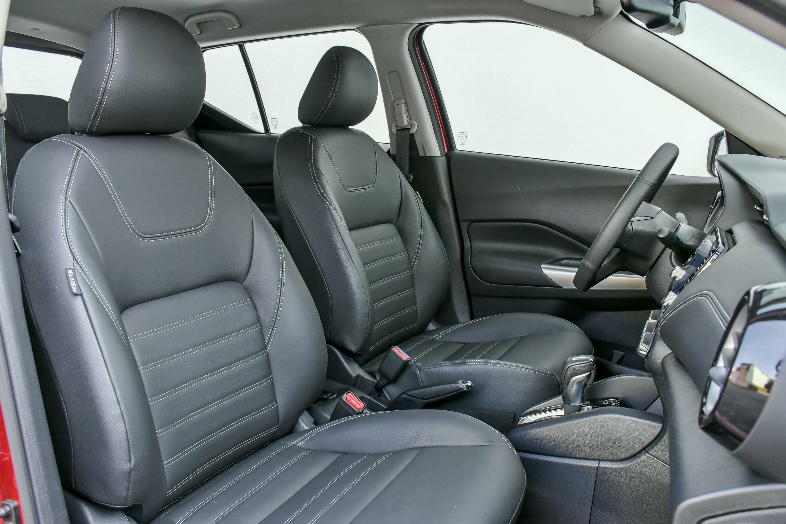 Nissan Kicks Advance 0103