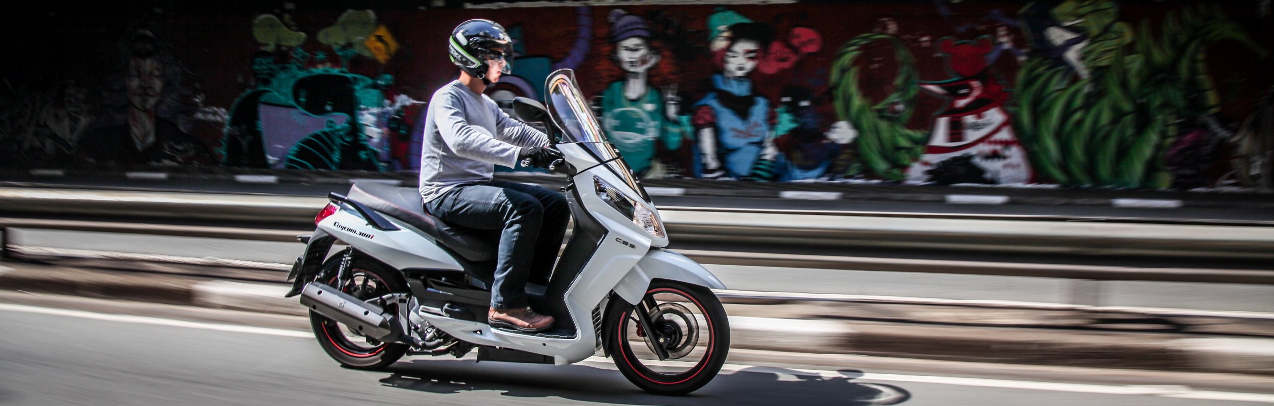 Dafra Citycom 300i Fh Cbs Movimento 09