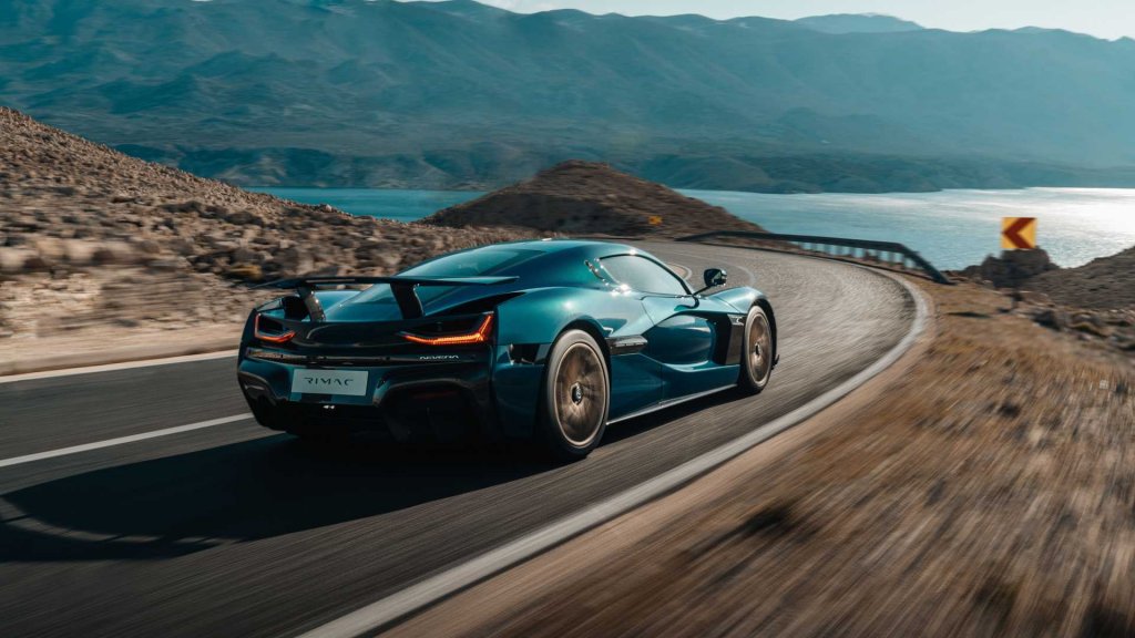 Rimac Nevera (1)