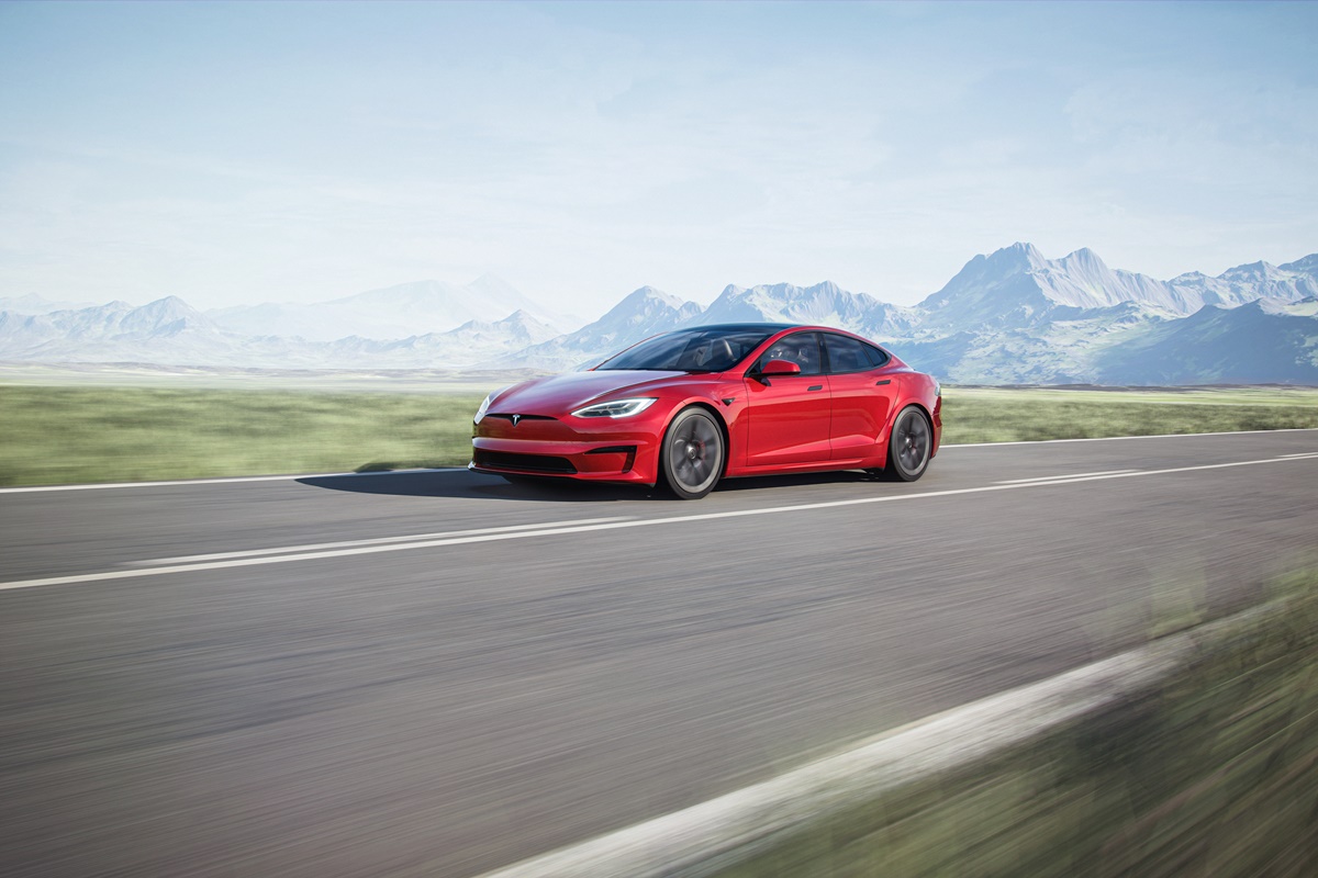 Tesla Model S Plaid (10)
