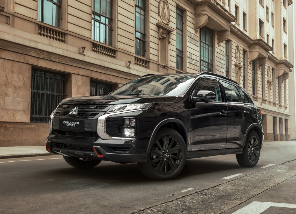 Outlander Sport Black Edition