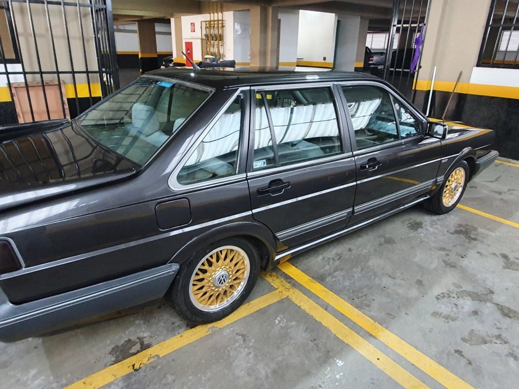 Volkswagen Santana 2.0 I Executivo 8v Gasolina 4p Manual Wmimagem15220852410