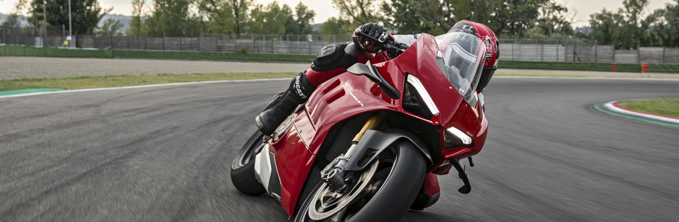 Panigale V4 My20 Red Elettronica 01 Editorial Img 1330x768